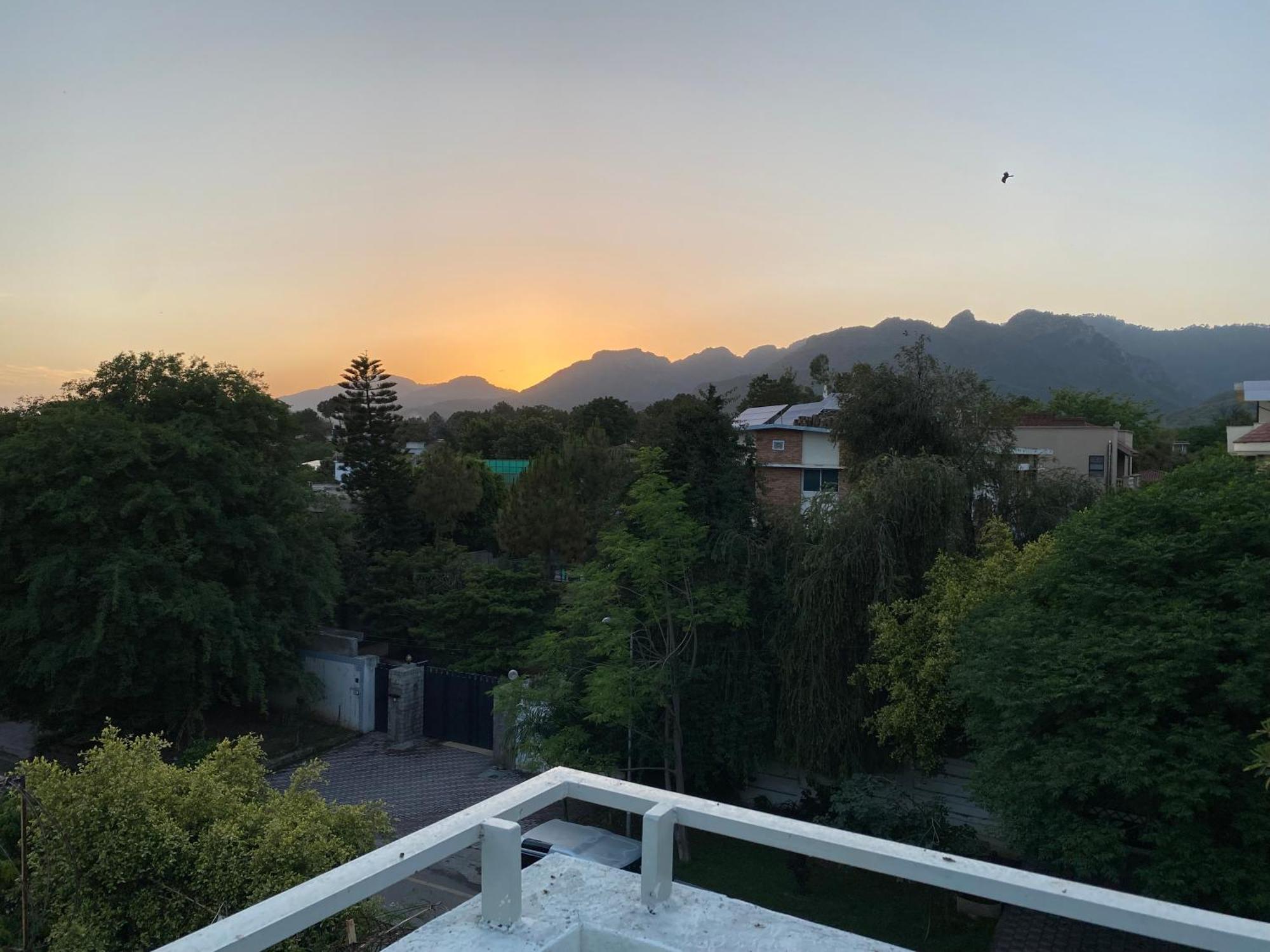 Fusion Lodge Islamabad Exterior foto