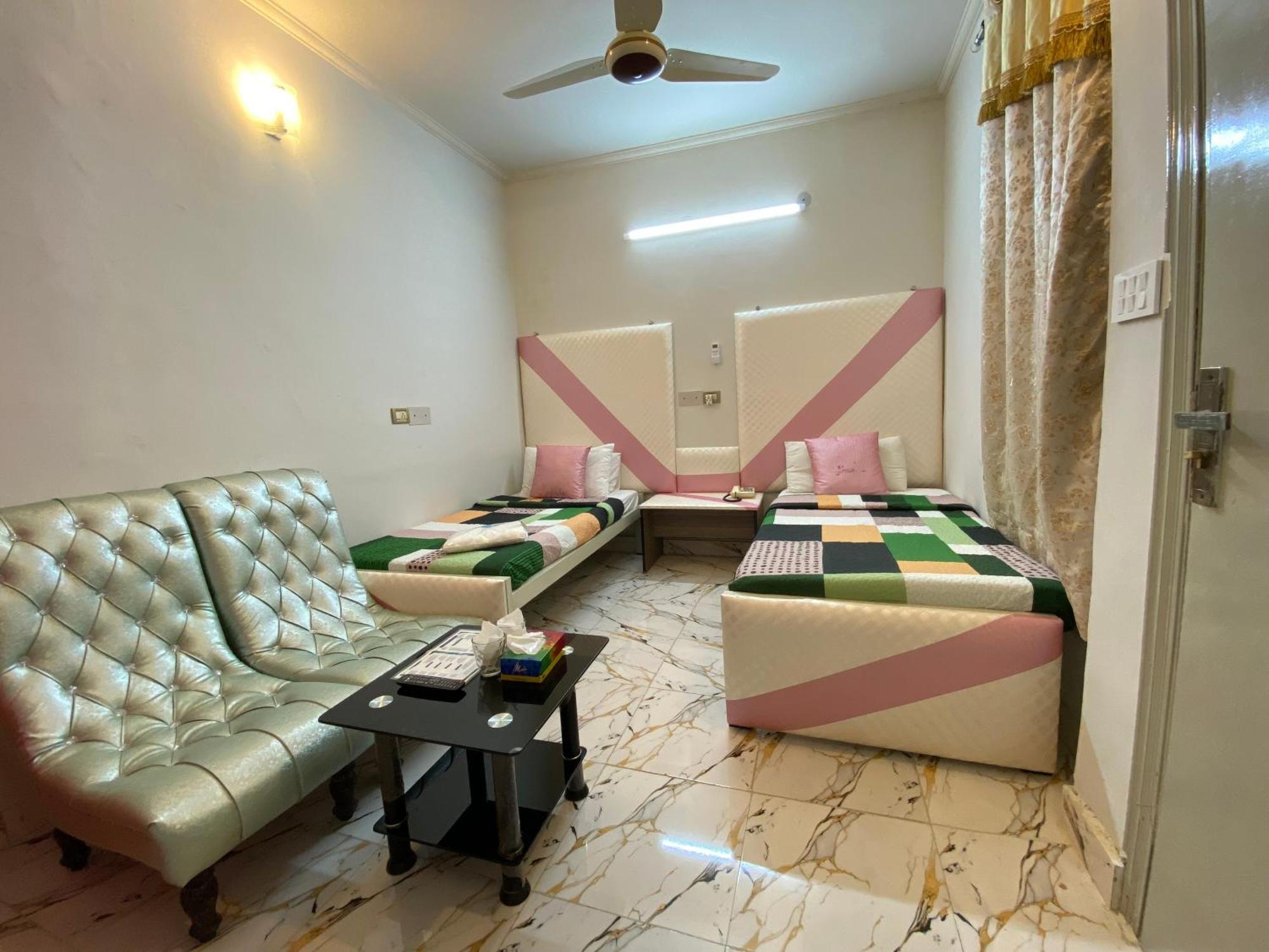 Fusion Lodge Islamabad Exterior foto